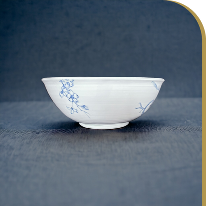 Carp swimming under cherry blossoms, large bowl 